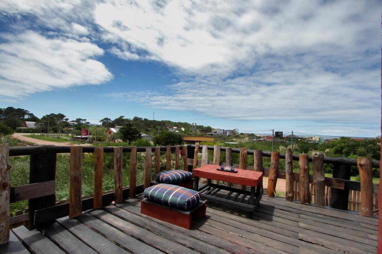 Casa De Huespedes Amigos Del Diablo Hotell Punta Del Diablo Eksteriør bilde